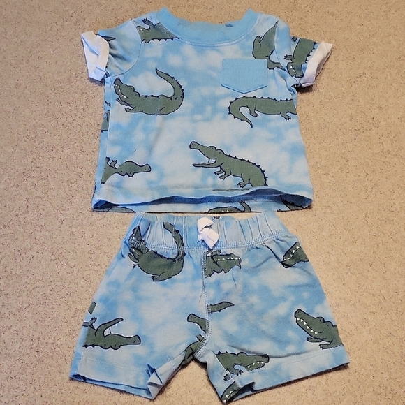 Carter's Other - Carter's Blue Baby Alligator Outfit Size 3-6 Months